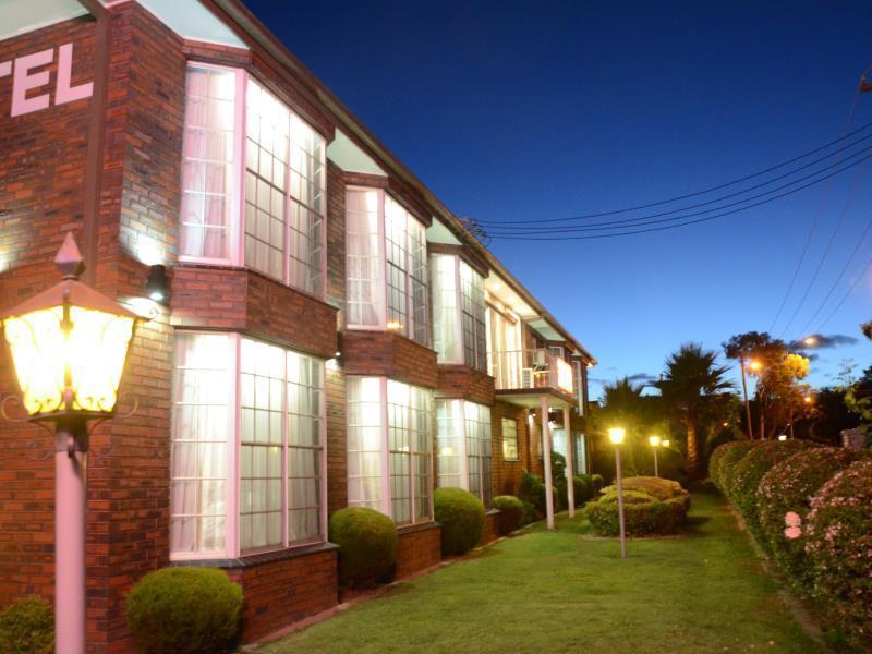 Motel Margeurita Queanbeyan Exterior photo